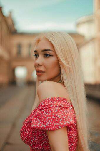 Проститутка Амина +7(931)101-65-23 Санкт-Петербурга